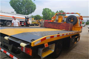 雁峰区附近拖车电话号码服务